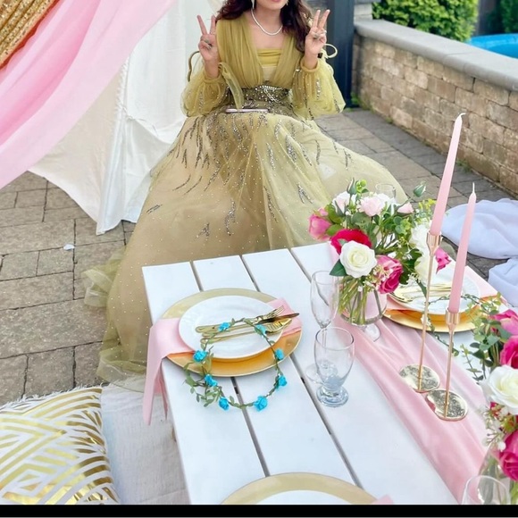 Green bridal shower/prom dress - Picture 2 of 3